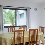 Waterfall House Ferienhaus Faial da Terra