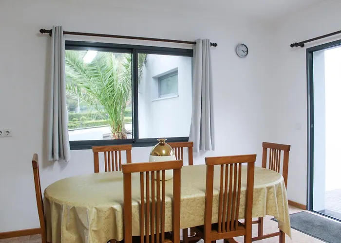 Waterfall House Holiday home Faial da Terra