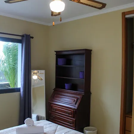 Waterfall House Сasa de vacaciones