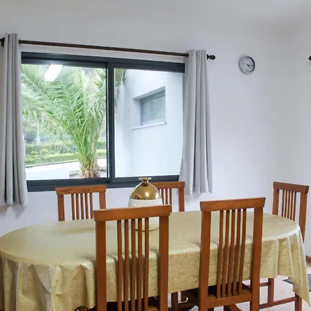 Waterfall House Сasa de vacaciones Faial da Terra