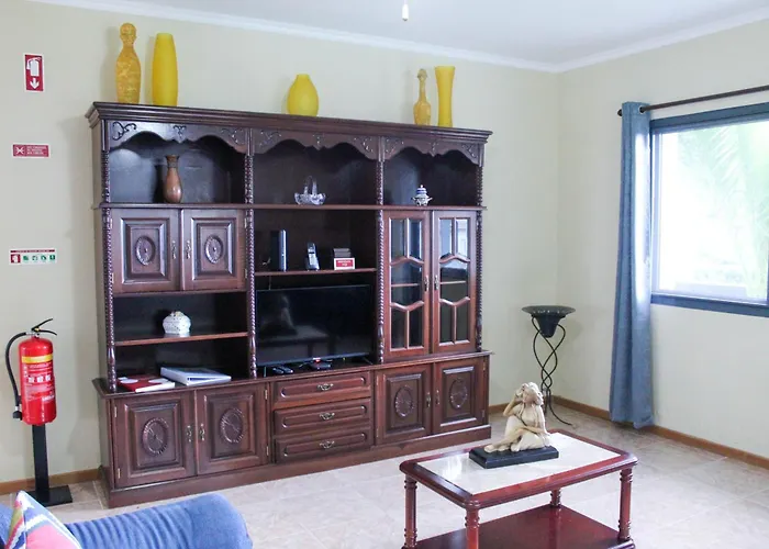 בית נופש Waterfall House